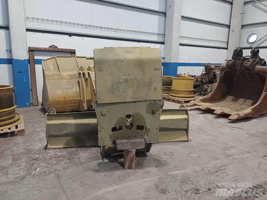 Volvo EW 180 D Klinger