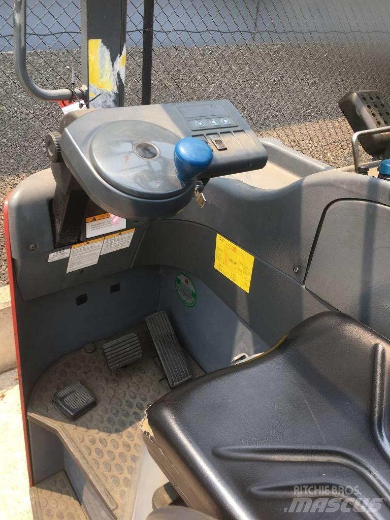 Nichiyu FBRF14 Reachtruck