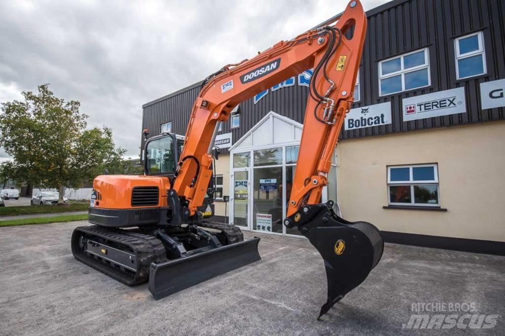 Doosan DX 85 R Midi-gravemaskiner 7t - 12t