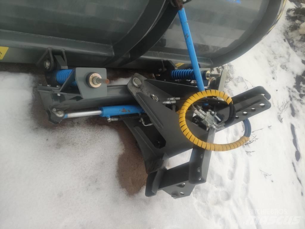 Snowek AA320 Sneskovle og -plove