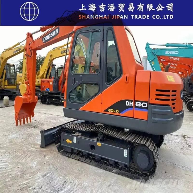 Doosan DH 80 Gravemaskiner på larvebånd