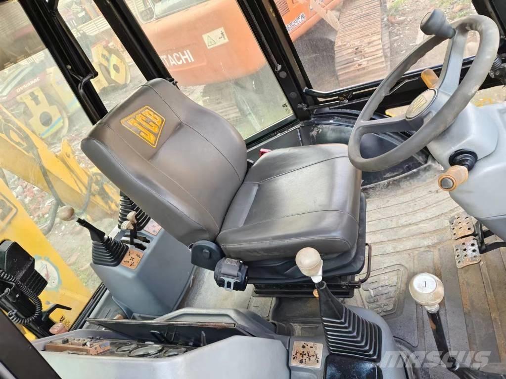 JCB 3 CX Rendegravere