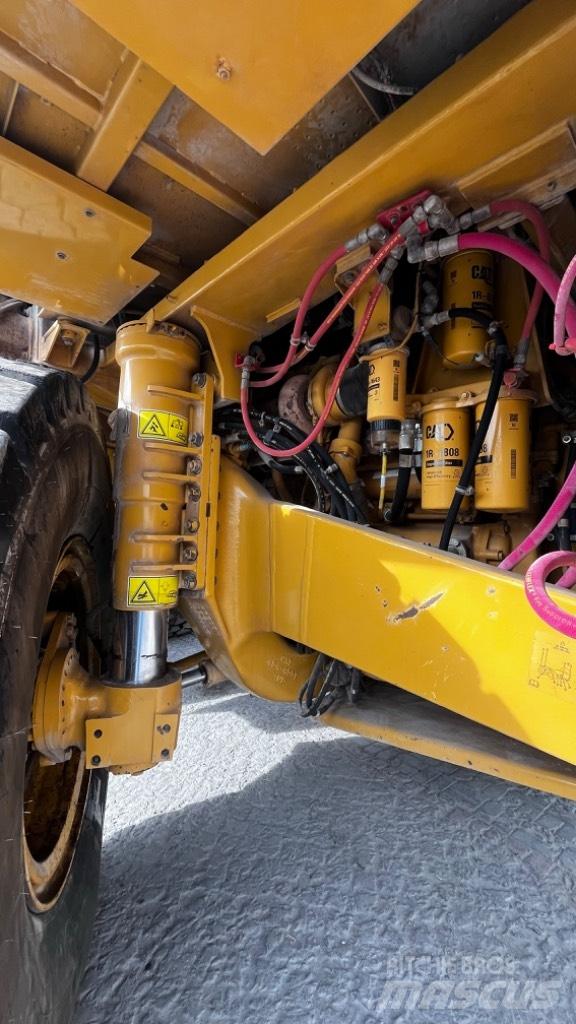 CAT 773 E Knækstyrede dumpere