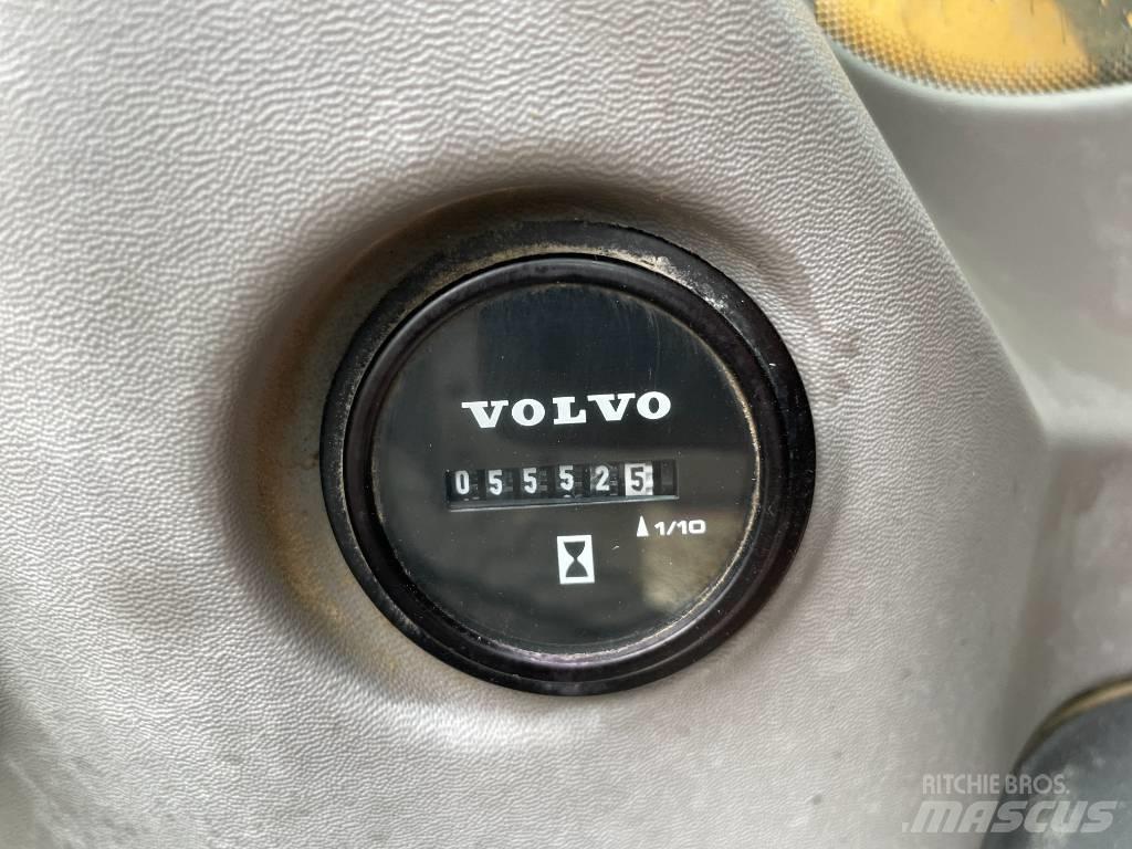 Volvo ECR 235 Gravemaskiner på larvebånd