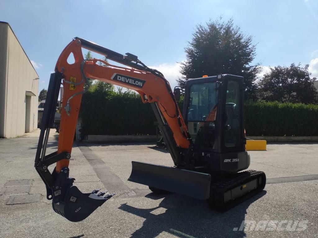 Develon DX 35 Z-7 Minigravemaskiner