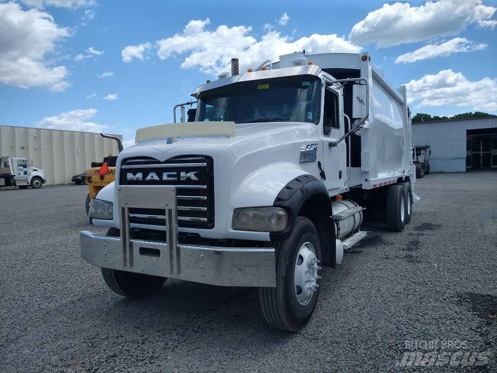 Mack GRANITE GU713 Renovationslastbiler