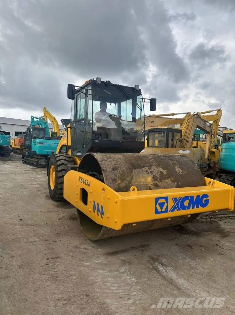 XCMG XS 143 J Enkelt tromle
