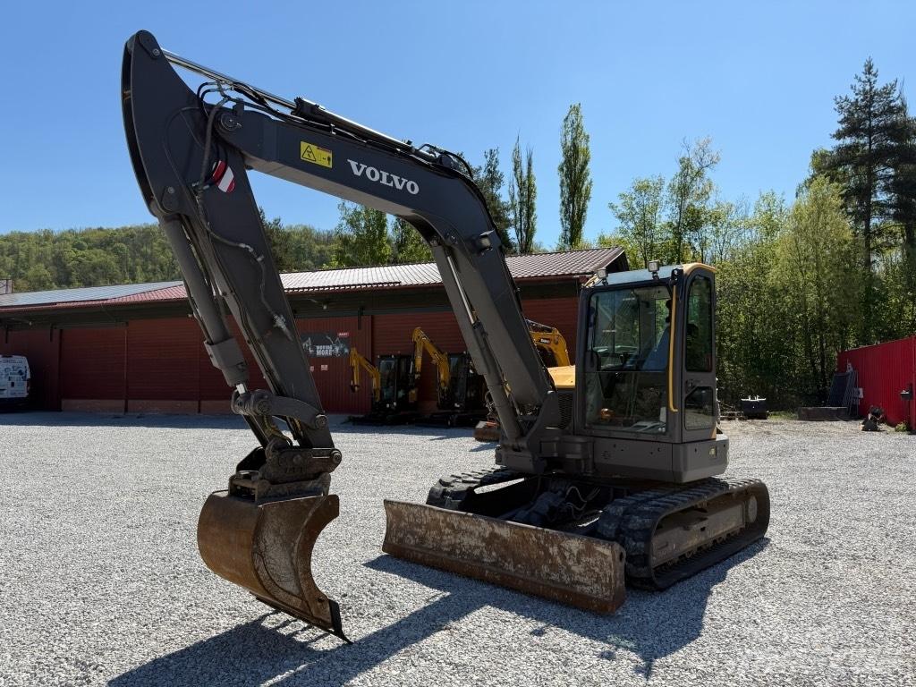 Volvo ECR88D Midi-gravemaskiner 7t - 12t