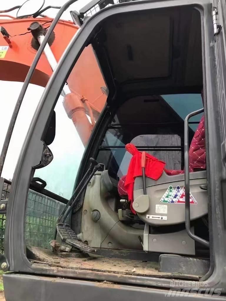 Hitachi ZX350 Gravemaskiner på larvebånd