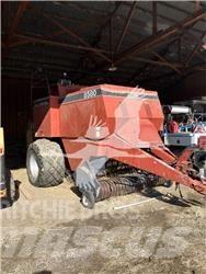 Case IH 8580 Pressere til firkantede baller