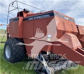 Case IH 8580 Pressere til firkantede baller