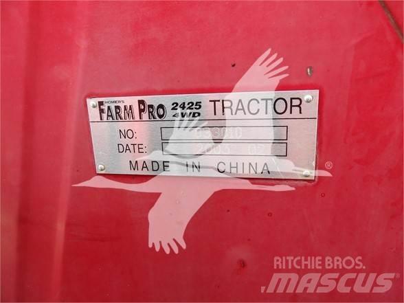  FARM PRO 2425 Traktorer