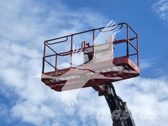 SkyJack SJ82T Teleskoplifte