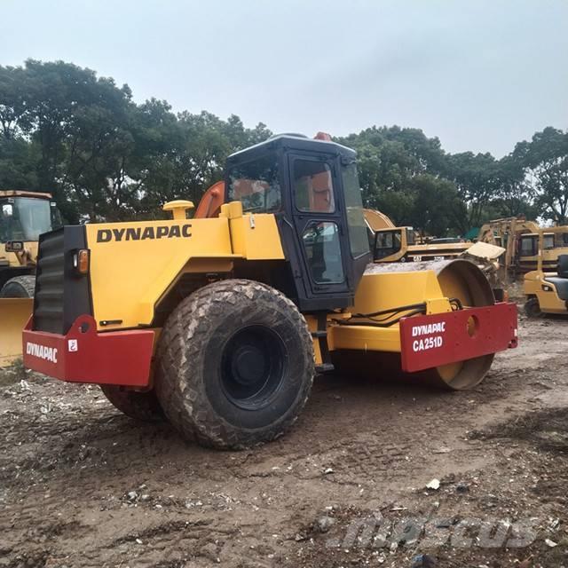 Dynapac CA 251 D Enkelt tromle