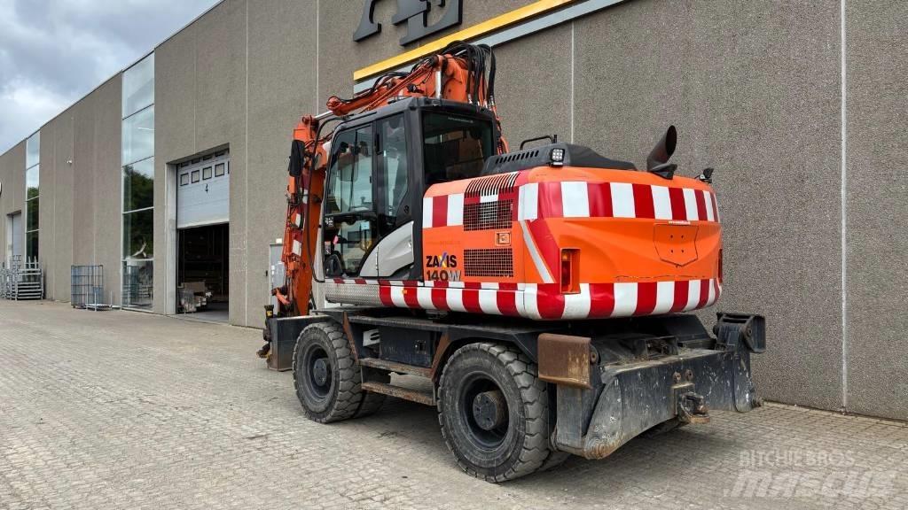 Hitachi ZX 140 W-5 Gravemaskiner på hjul
