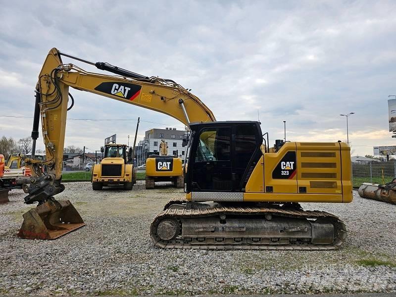 CAT 323-07B Gravemaskiner på larvebånd