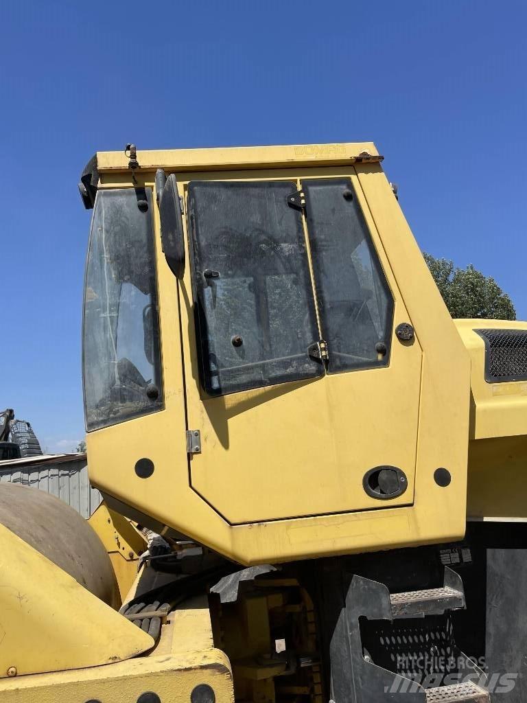 Bomag 226-4 Enkelt tromle
