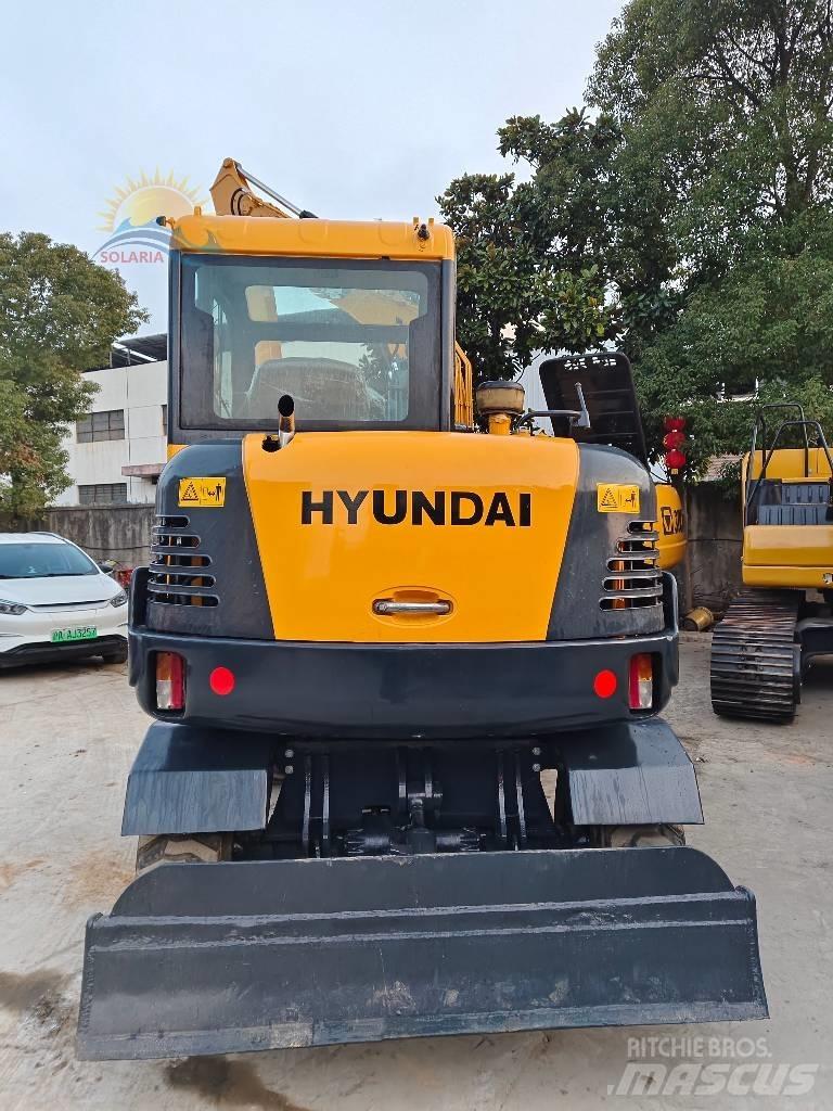 Hyundai R 60 W Gravemaskiner på hjul