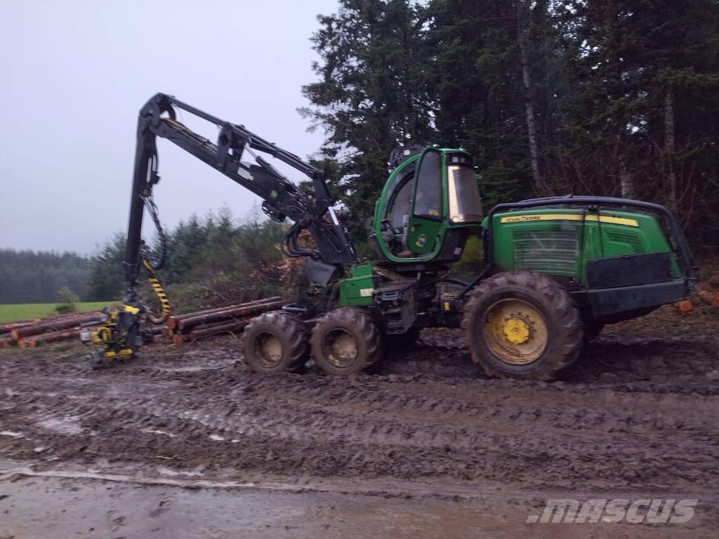 John Deere 1170 E Skovningsmaskiner