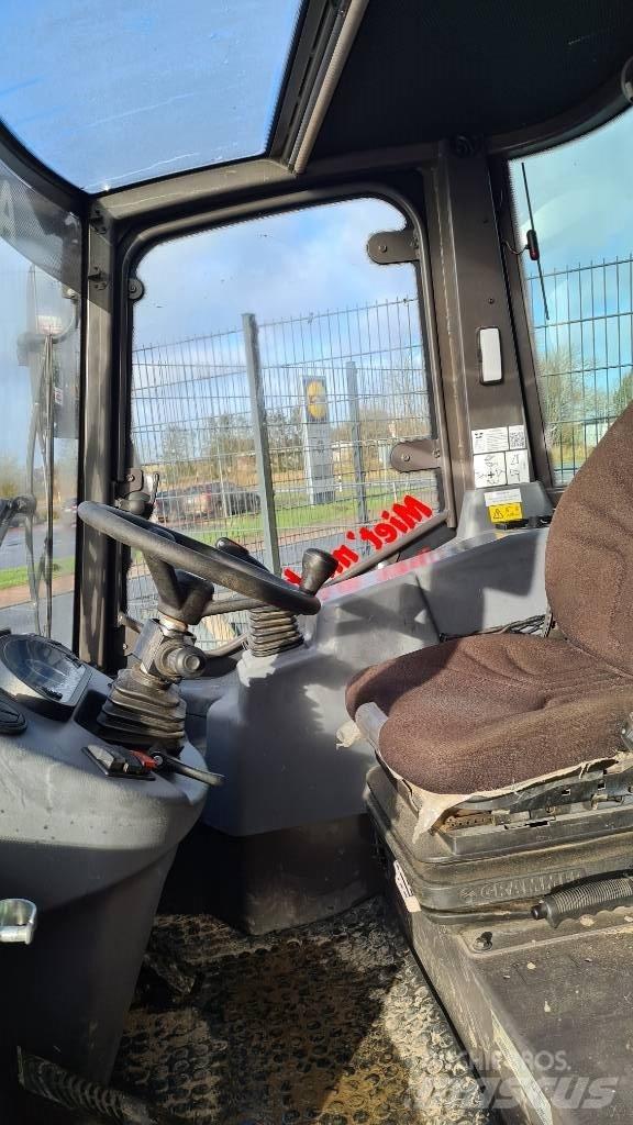 Mecalac AX 700 Læssemaskiner på hjul