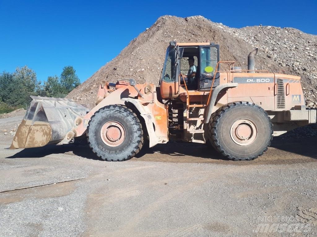 Doosan DL 500 Læssemaskiner på hjul