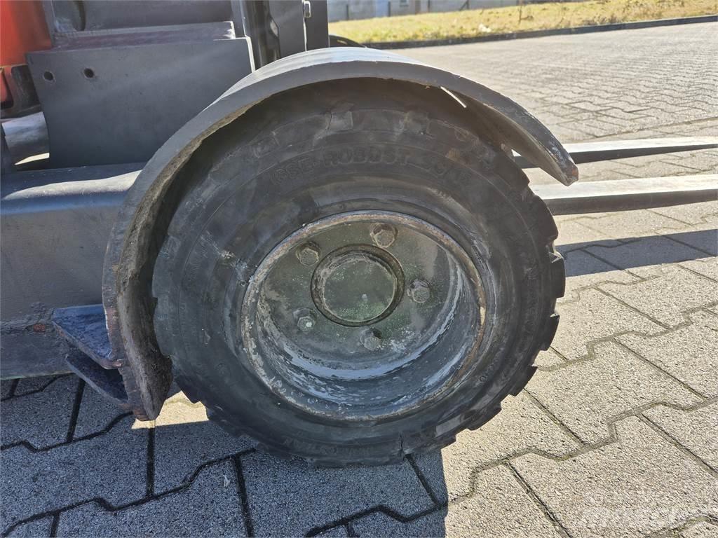 Linde R20G-12 Reachtruck