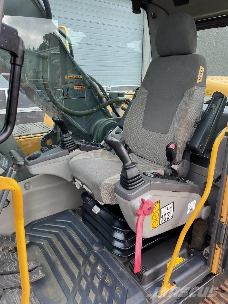 Volvo EC240C Gravemaskiner på larvebånd