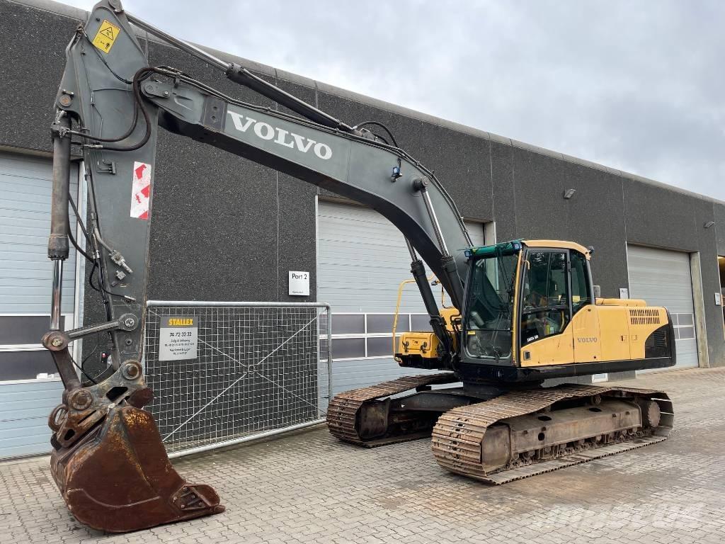 Volvo EC240C Gravemaskiner på larvebånd