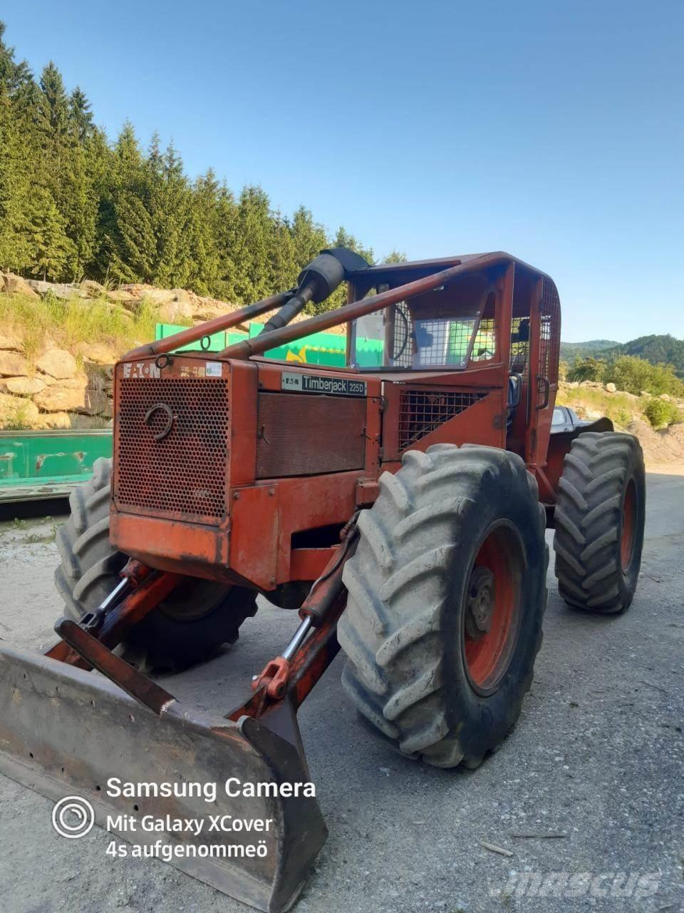 Timberjack 225 D Udslæbningstraktorer