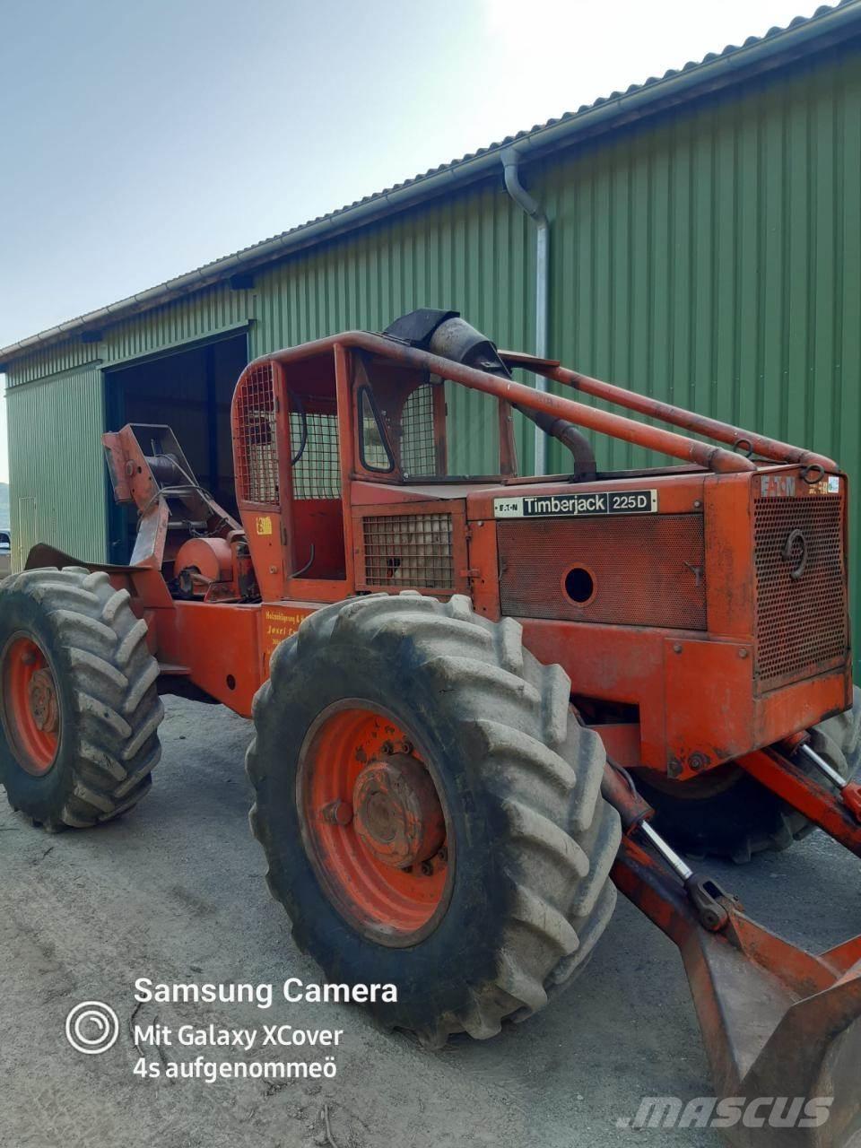 Timberjack 225 D Udslæbningstraktorer