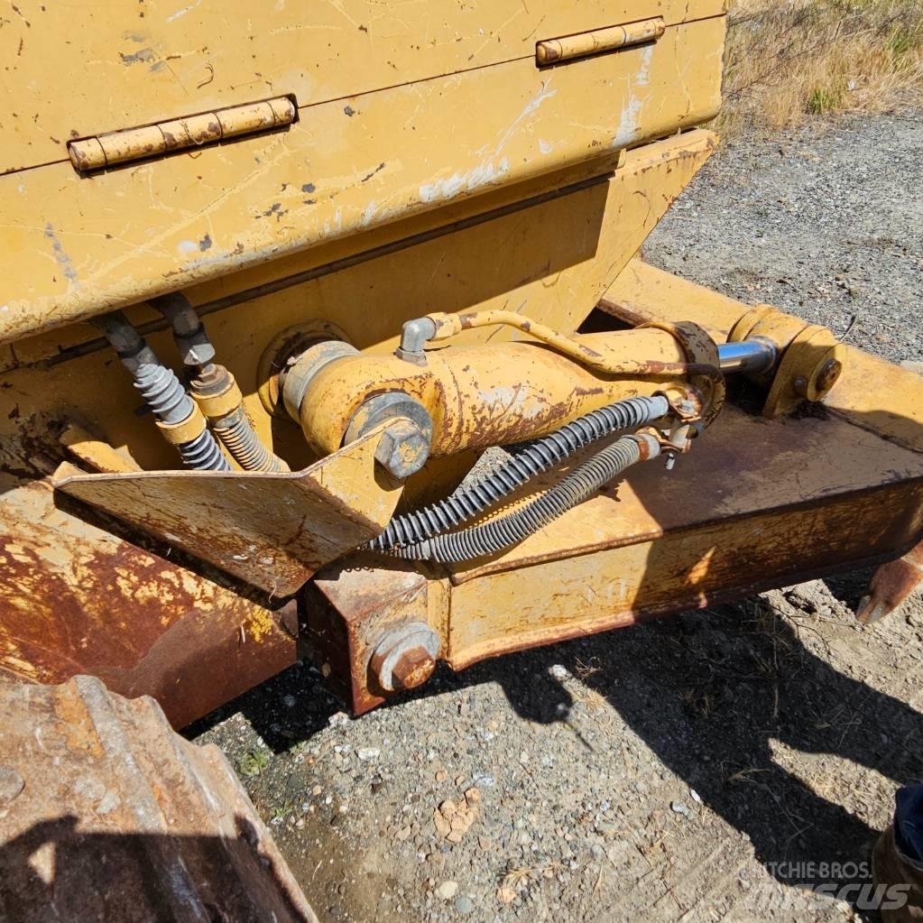 CAT 953C Larvebåndslæssere