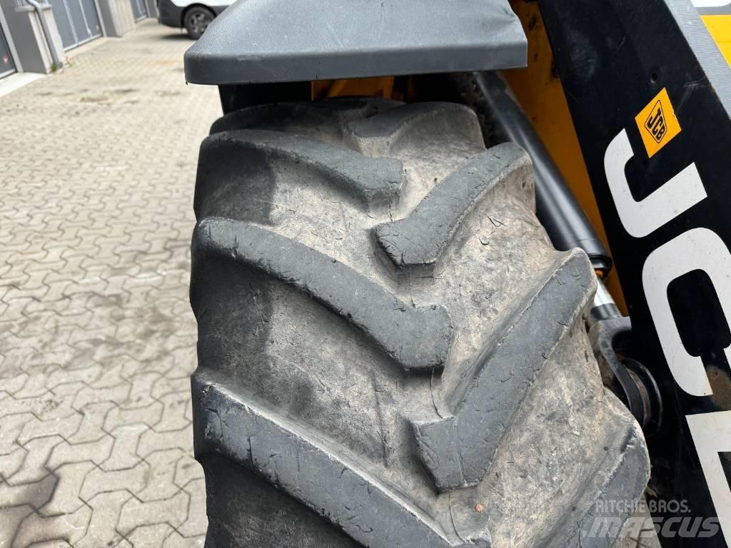 JCB 411 HT Læssemaskiner på hjul