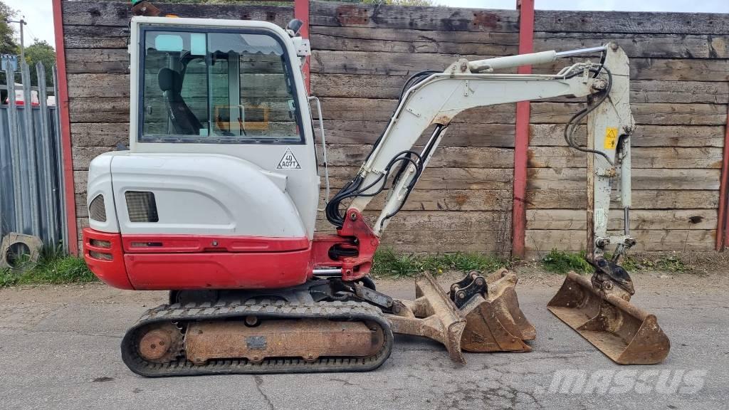 Takeuchi TB 230 Minigravemaskiner