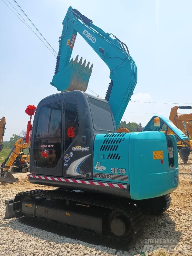 Kobelco SK 75 Minigravemaskiner