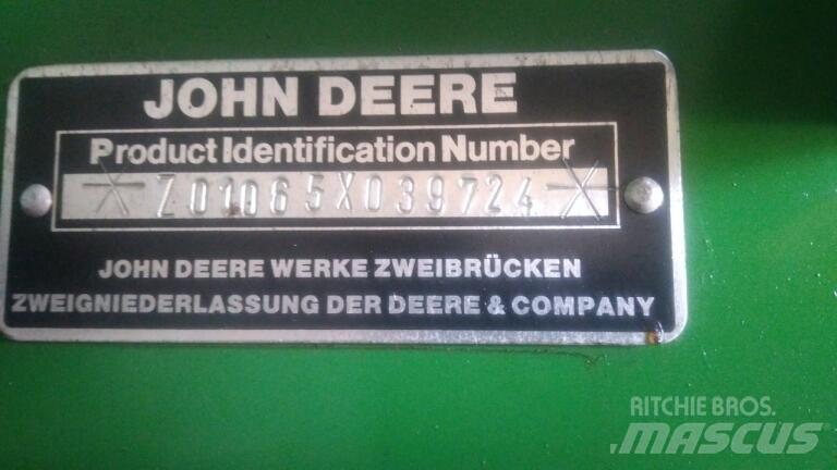 John Deere 1065 Mejetærskere
