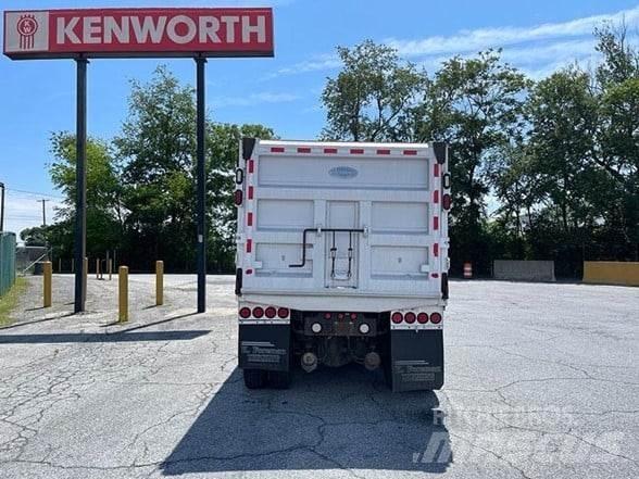 Kenworth T800 Lastbiler med tip