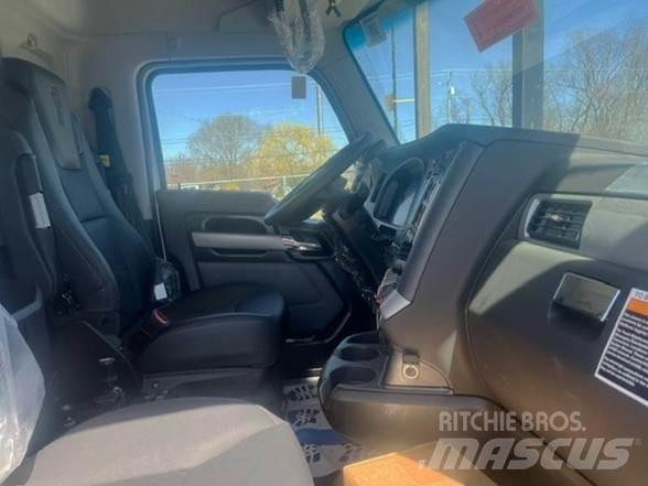 Kenworth T880 Lastbiler med tip