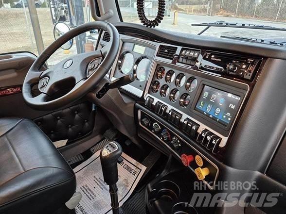 Kenworth W900 Lastbiler med tip