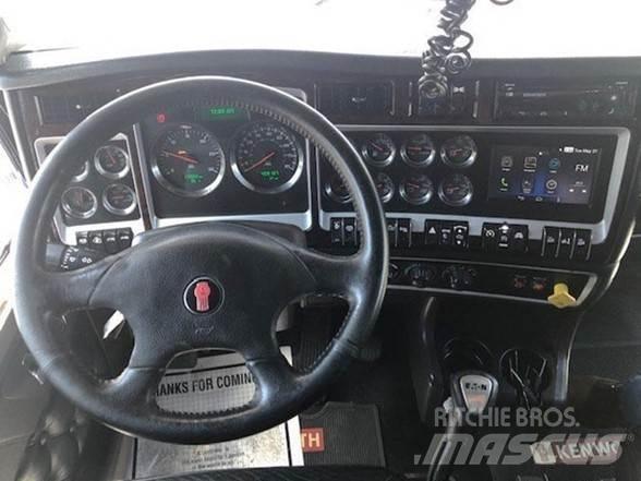 Kenworth W900B Lastbiler med tip