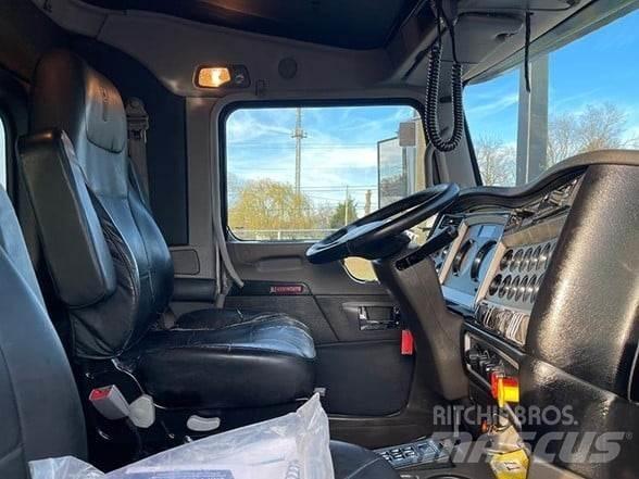 Kenworth W900B Lastbiler med tip