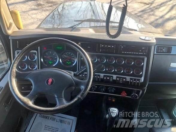 Kenworth W900B Lastbiler med tip