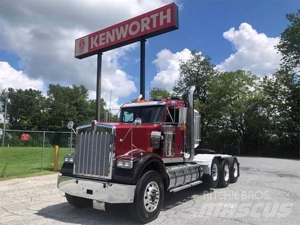 Kenworth W900B Trækkere