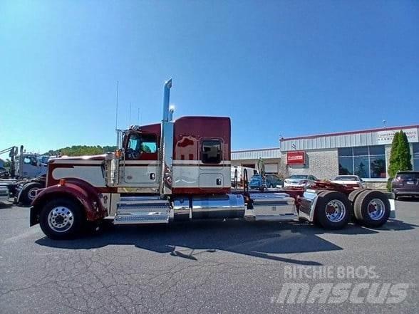 Kenworth W900L Trækkere