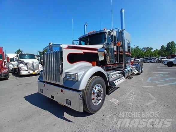 Kenworth W900L Trækkere