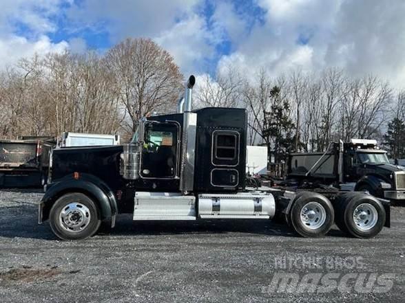 Kenworth W900L Trækkere