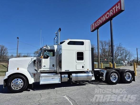 Kenworth W900L Trækkere