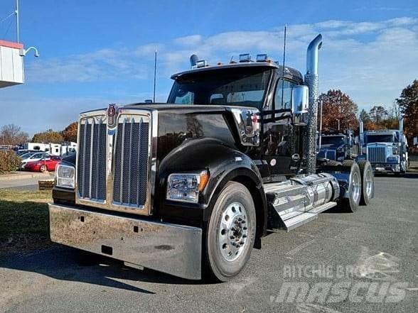 Kenworth W990 Trækkere