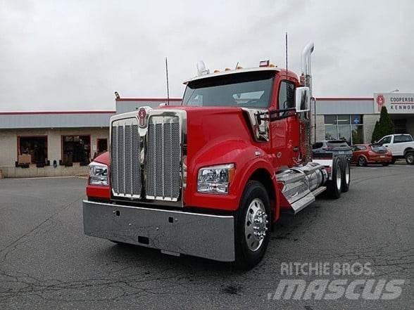 Kenworth W990 Trækkere