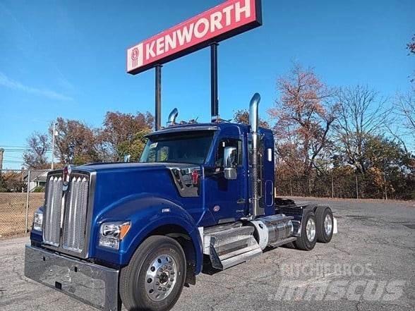 Kenworth W990 Trækkere