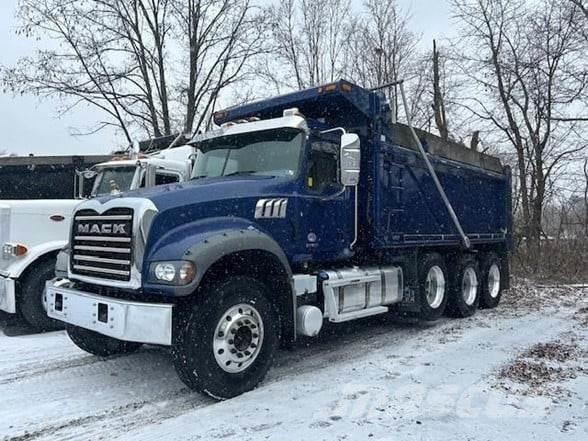 Mack GRANITE 64FR Lastbiler med tip